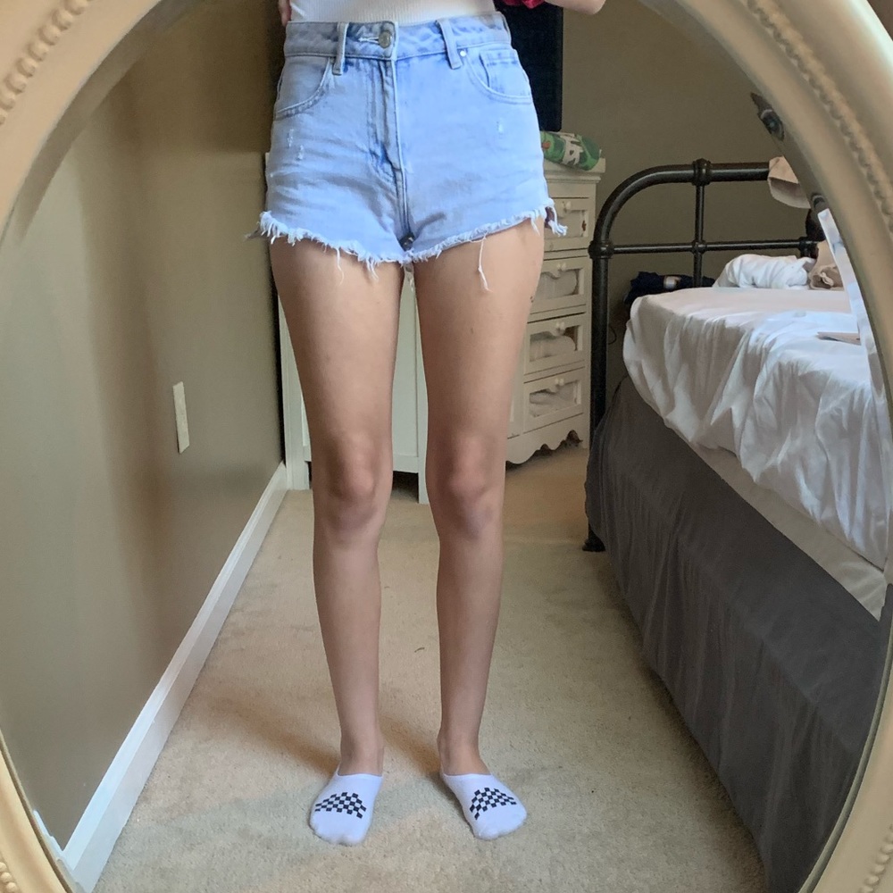 SOLD ON DEPOP Pacsun Shorts